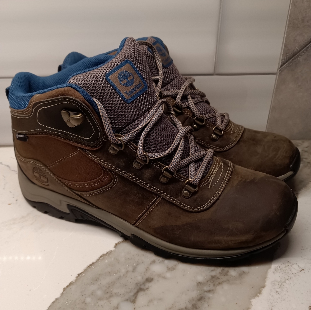 Women's Timberland boots - NWOT - Size 10